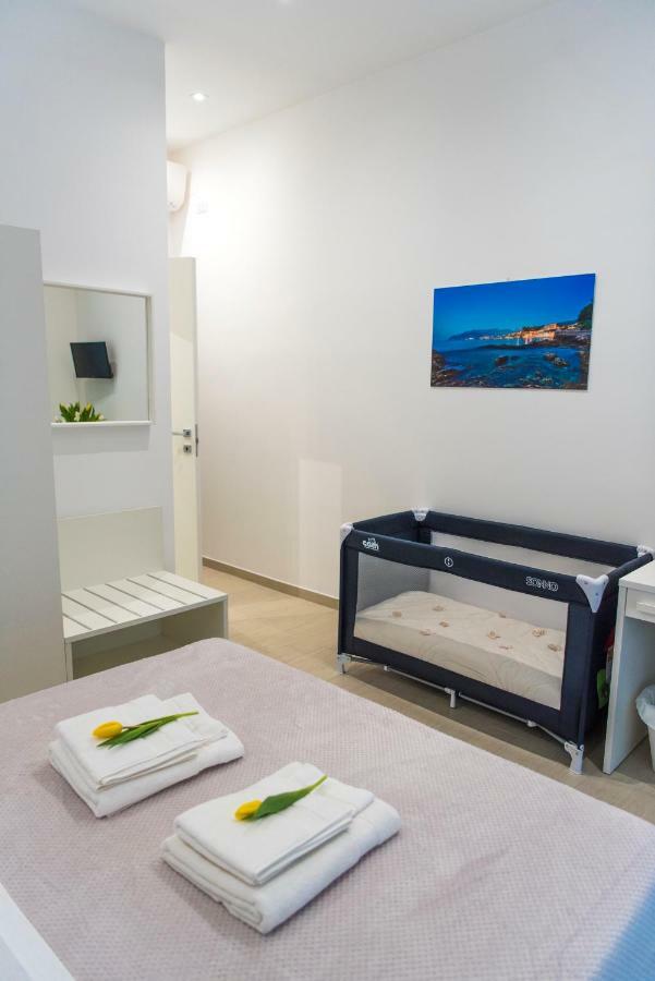 Lungomare Rooms Castellammare di Stabia Εξωτερικό φωτογραφία